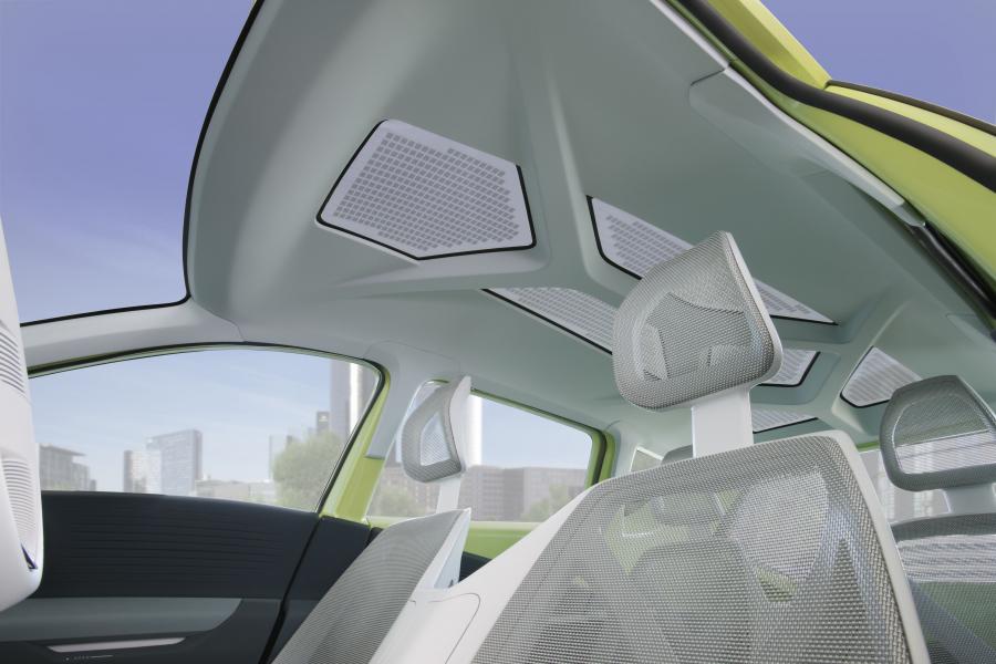 Детали интерьера Toyota FT-CH Concept 2010 года  (фото 15 из 38)